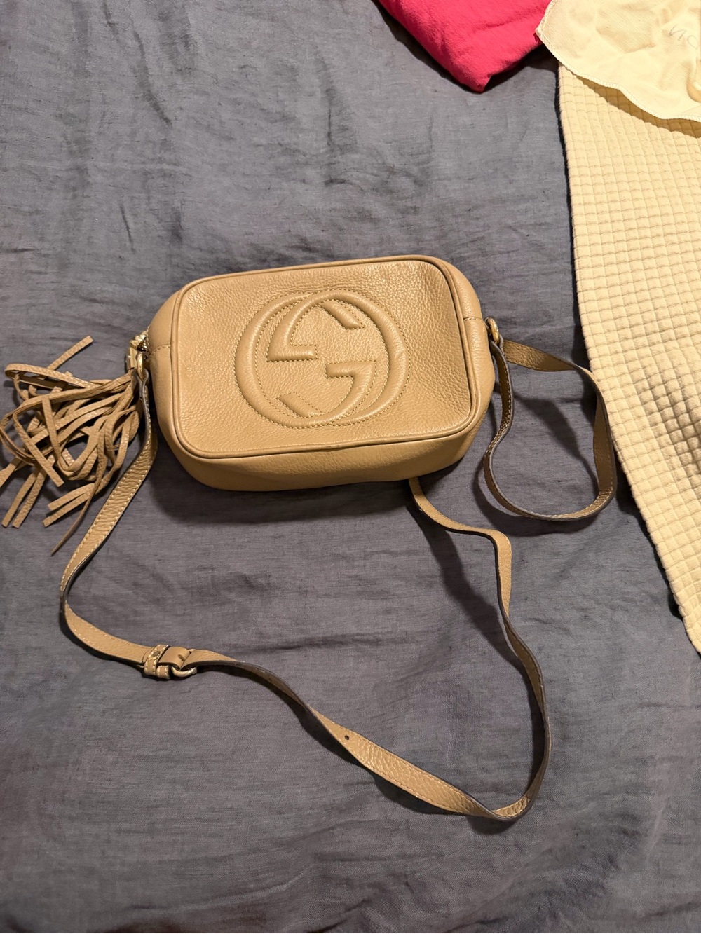 Medium tan handbag